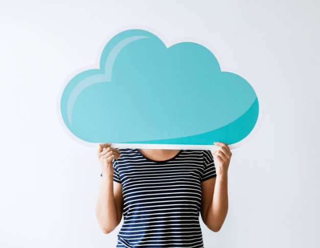 Knowledge_What does_‘in the cloud’_mean?